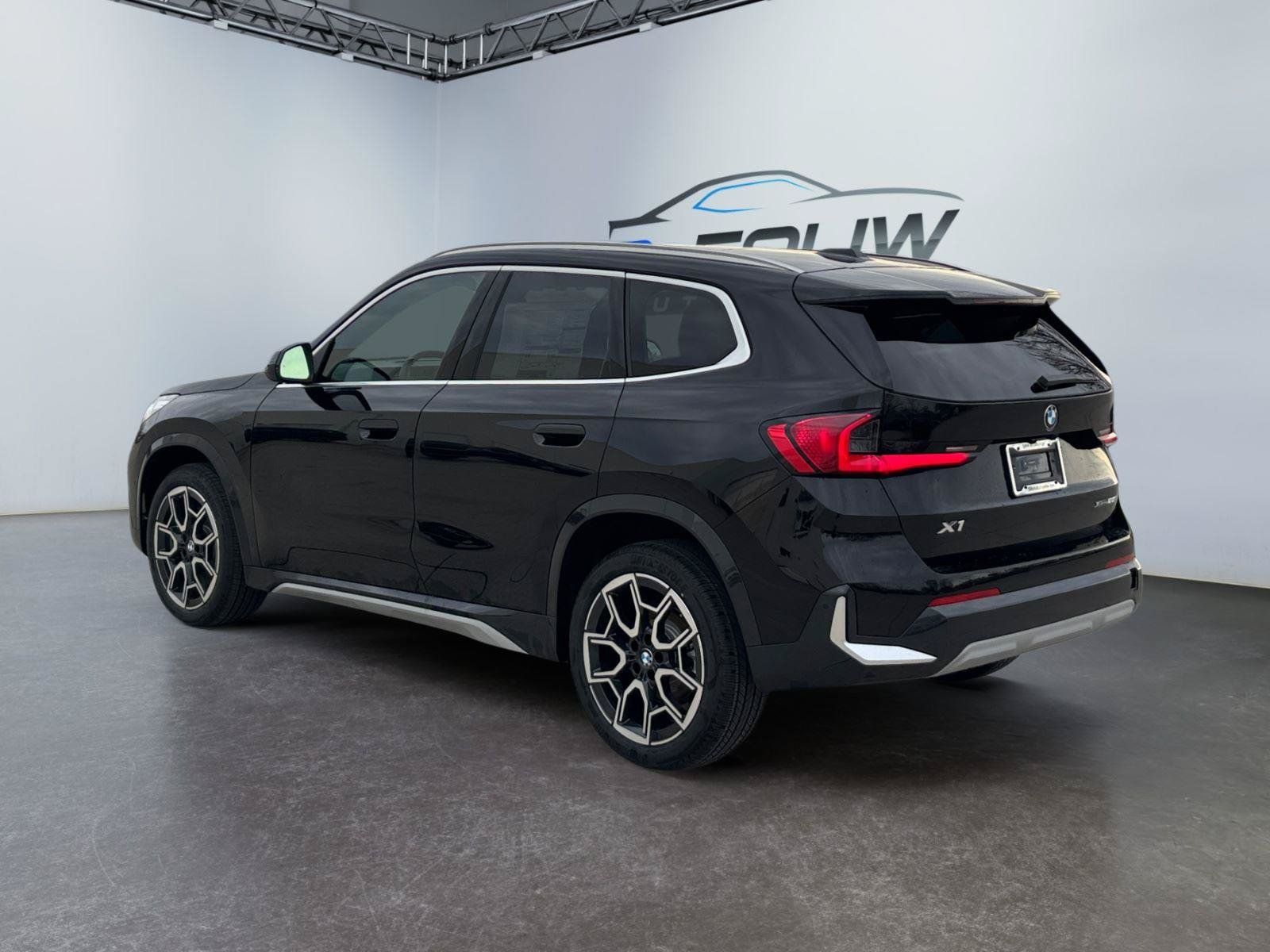 Used 2026 BMW X1 xDrive28i w/ Convenience Package AWD/4WD image 5
