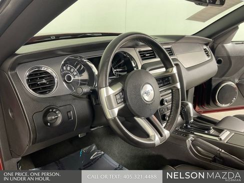 Used 2014 Ford Mustang GT Premium w/ Comfort Package RWD image 19