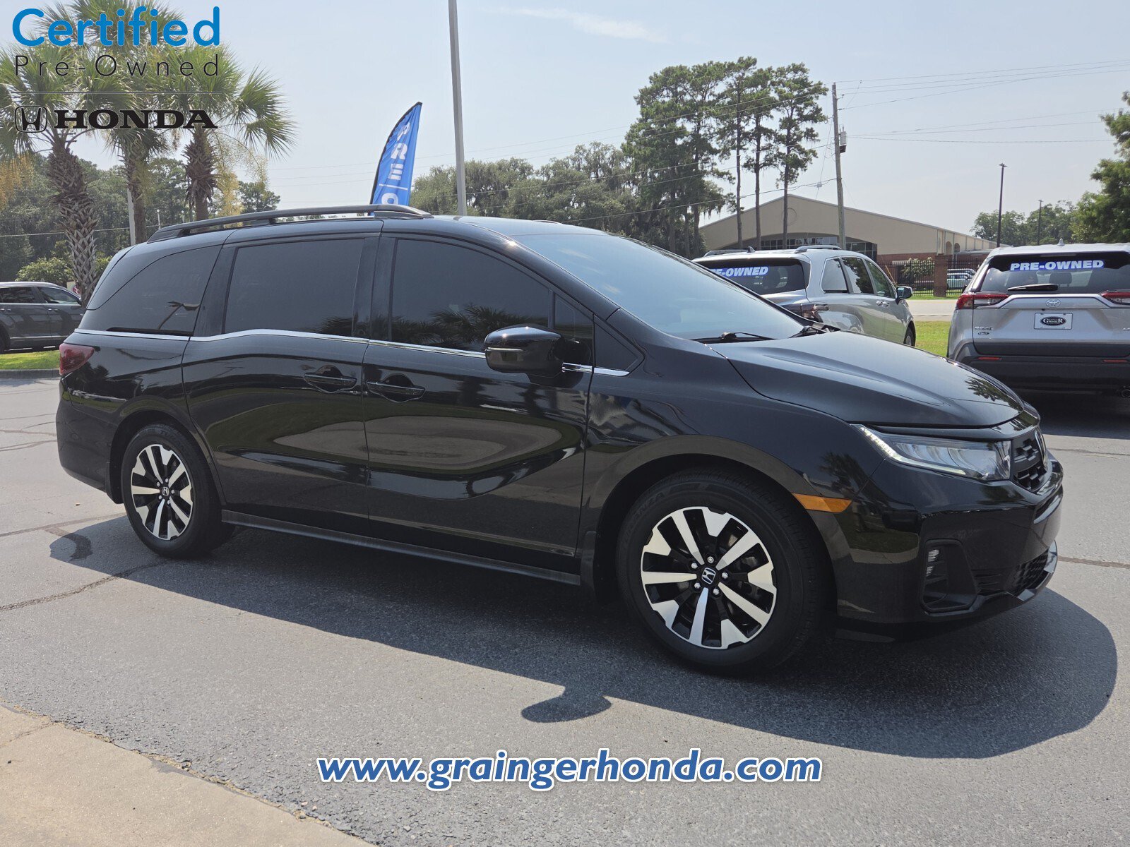 Certified 2025 Honda Odyssey EX-L image 7