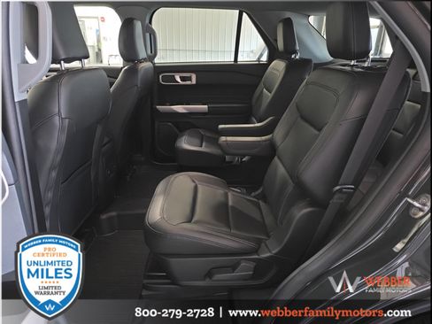 Used 2024 Ford Explorer XLT w/ Equipment Group 202A AWD/4WD image 9
