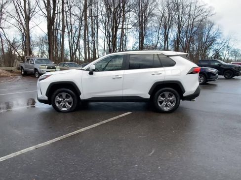 Used 2024 Toyota RAV4 XLE image 9