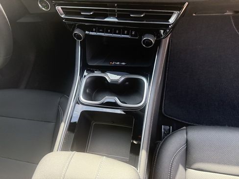 New 2026 Chevrolet Traverse LT image 45