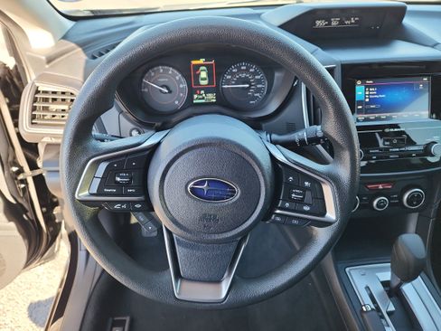 Used 2023 Subaru Crosstrek 2.0i image 18