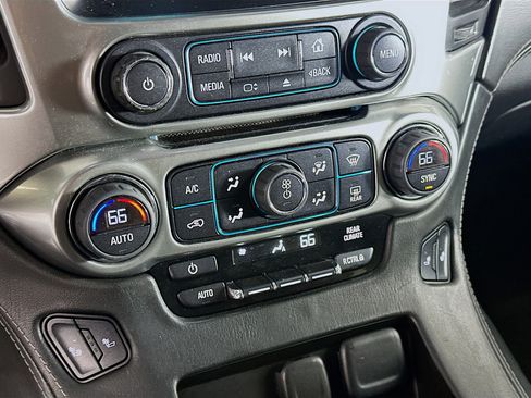 Used 2015 Chevrolet Tahoe LT image 24