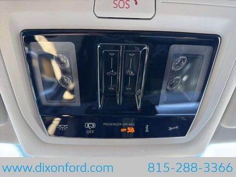 New 2026 Volkswagen Tiguan SE AWD/4WD image 18