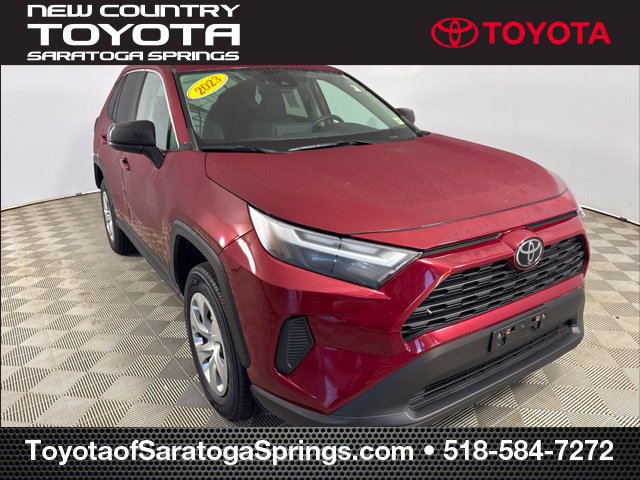 Used 2023 Toyota RAV4 LE AWD/4WD image 1