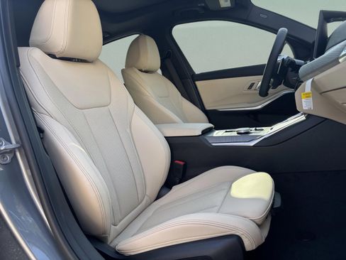 Used 2026 BMW 330i 330i w/ Convenience Package image 21