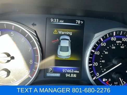 Used 2017 INFINITI Q60 3.0t w/ Premium Plus Package 3.0T AWD/4WD image 24