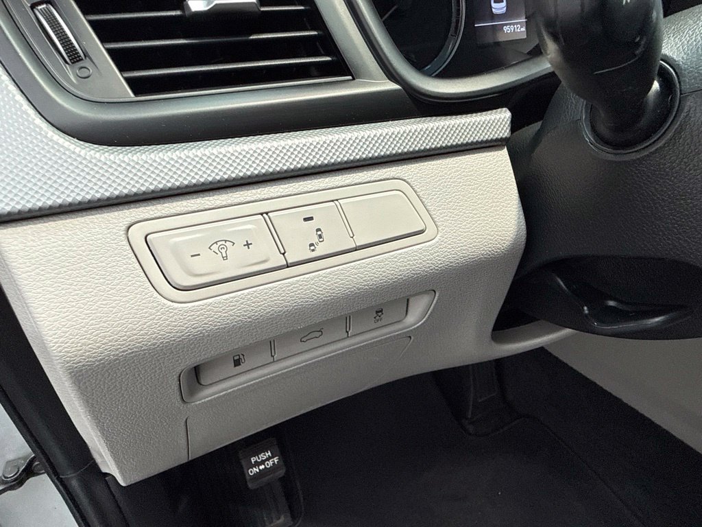 Used 2018 Hyundai Sonata SE FWD image 14