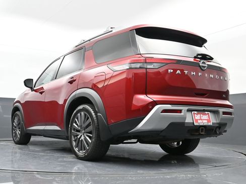 Used 2022 Nissan Pathfinder SL w/ SL Premium Package image 35