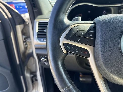Used 2014 Jeep Grand Cherokee Laredo w/ Security & Convenience Group RWD image 19