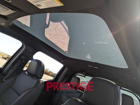 Used 2024 Chevrolet Silverado EV RST AWD/4WD image 33