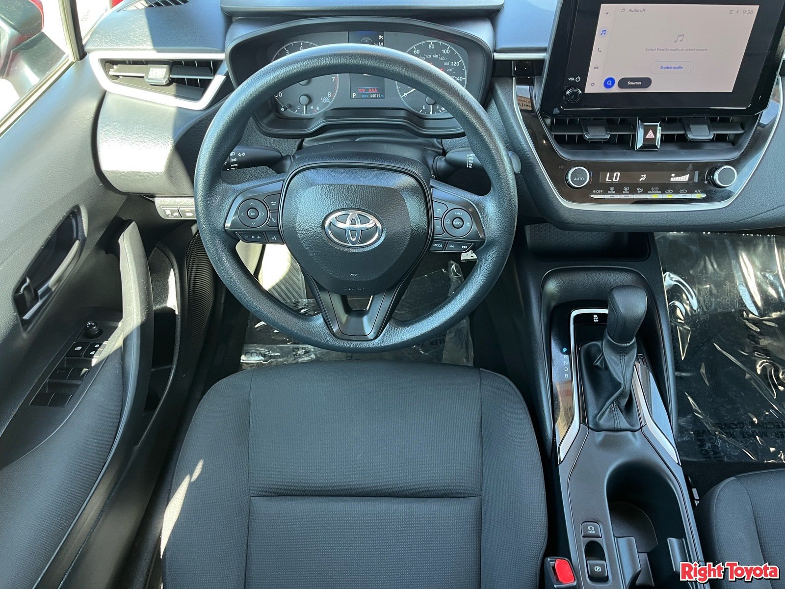 Certified 2025 Toyota Corolla LE FWD image 17
