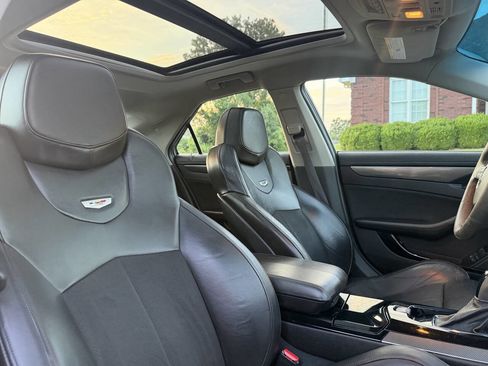 Used 2010 Cadillac CTS V RWD image 33