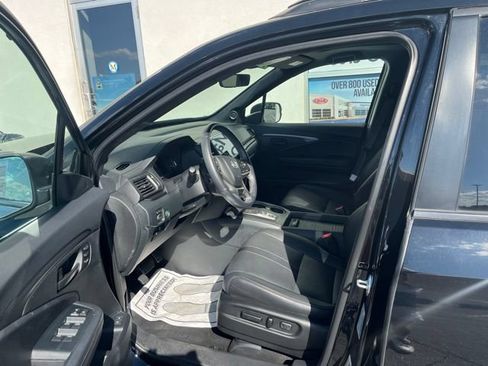 Used 2023 Honda Passport TrailSport image 9