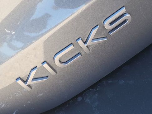 New 2026 Nissan Kicks SV image 8