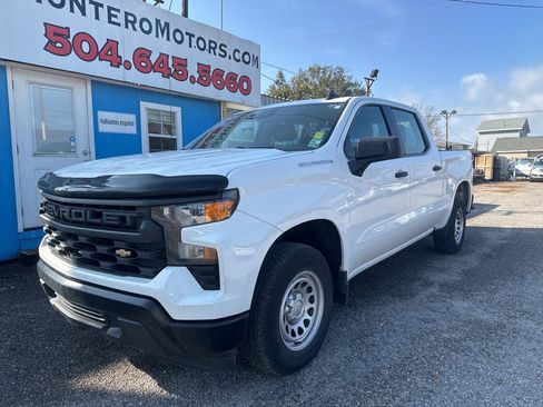 Used 2023 Chevrolet Silverado 1500 W/T w/ Trailering Package image 2