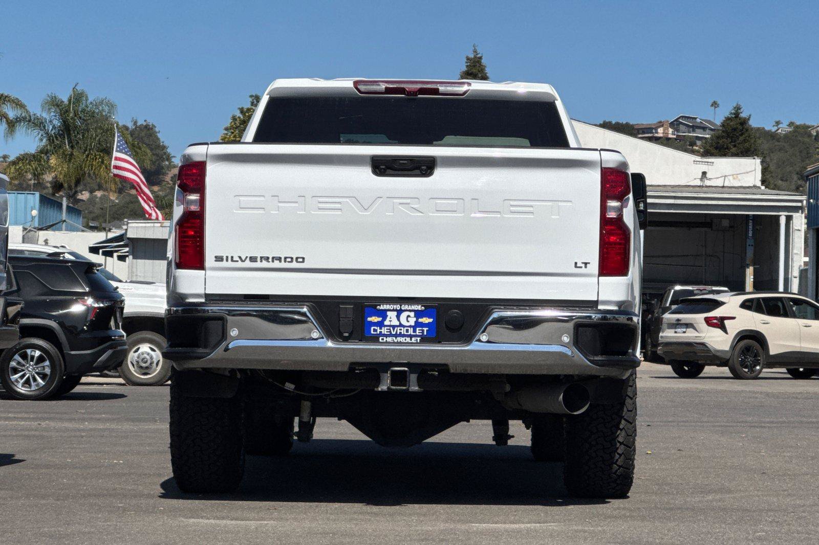 Used 2025 Chevrolet Silverado 2500 LT w/ Safety Package AWD/4WD image 7