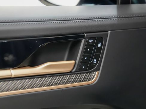 Certified 2026 Porsche Cayenne Turbo GT AWD/4WD image 21