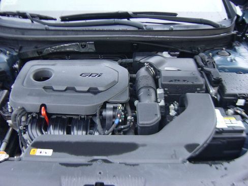 Used 2017 Hyundai Sonata SE FWD image 14