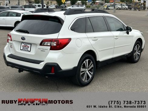 Used 2018 Subaru Outback 3.6R Limited AWD/4WD image 7