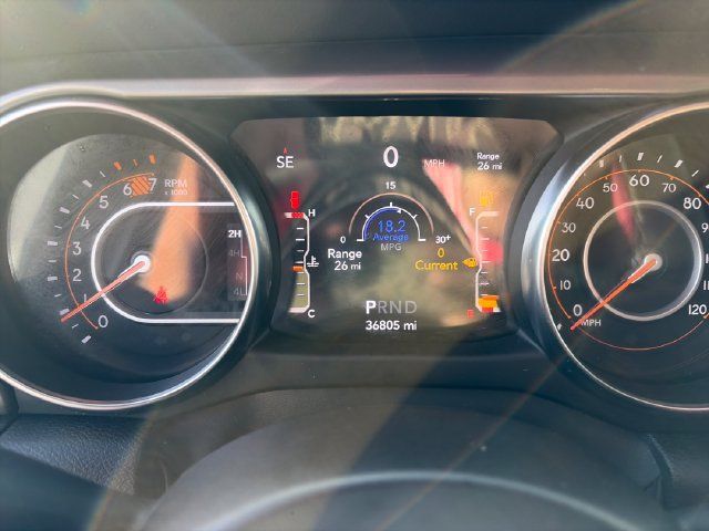 Used 2023 Jeep Wrangler Unlimited Sahara w/ LED Lighting Group AWD/4WD image 15
