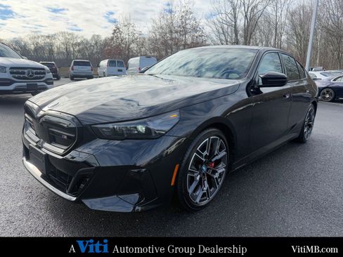 Used 2025 BMW i5 M60 w/ Executive Package image 4