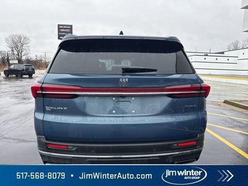 Used 2025 Buick Enclave Preferred image 9