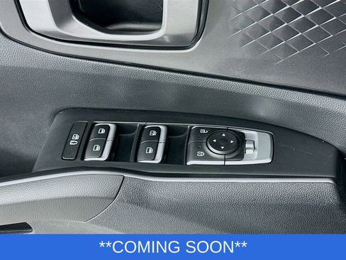 Used 2023 Kia Sorento LX image 19