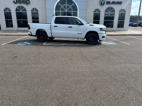 New 2026 RAM 1500 Big Horn AWD/4WD image 2