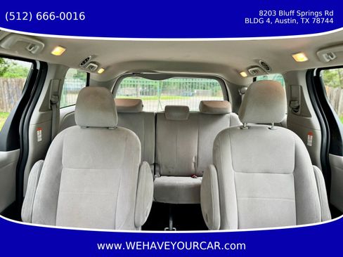 Used 2020 Toyota Sienna L FWD image 14