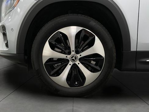 Certified 2026 Mercedes-Benz GLB 250 4MATIC image 12