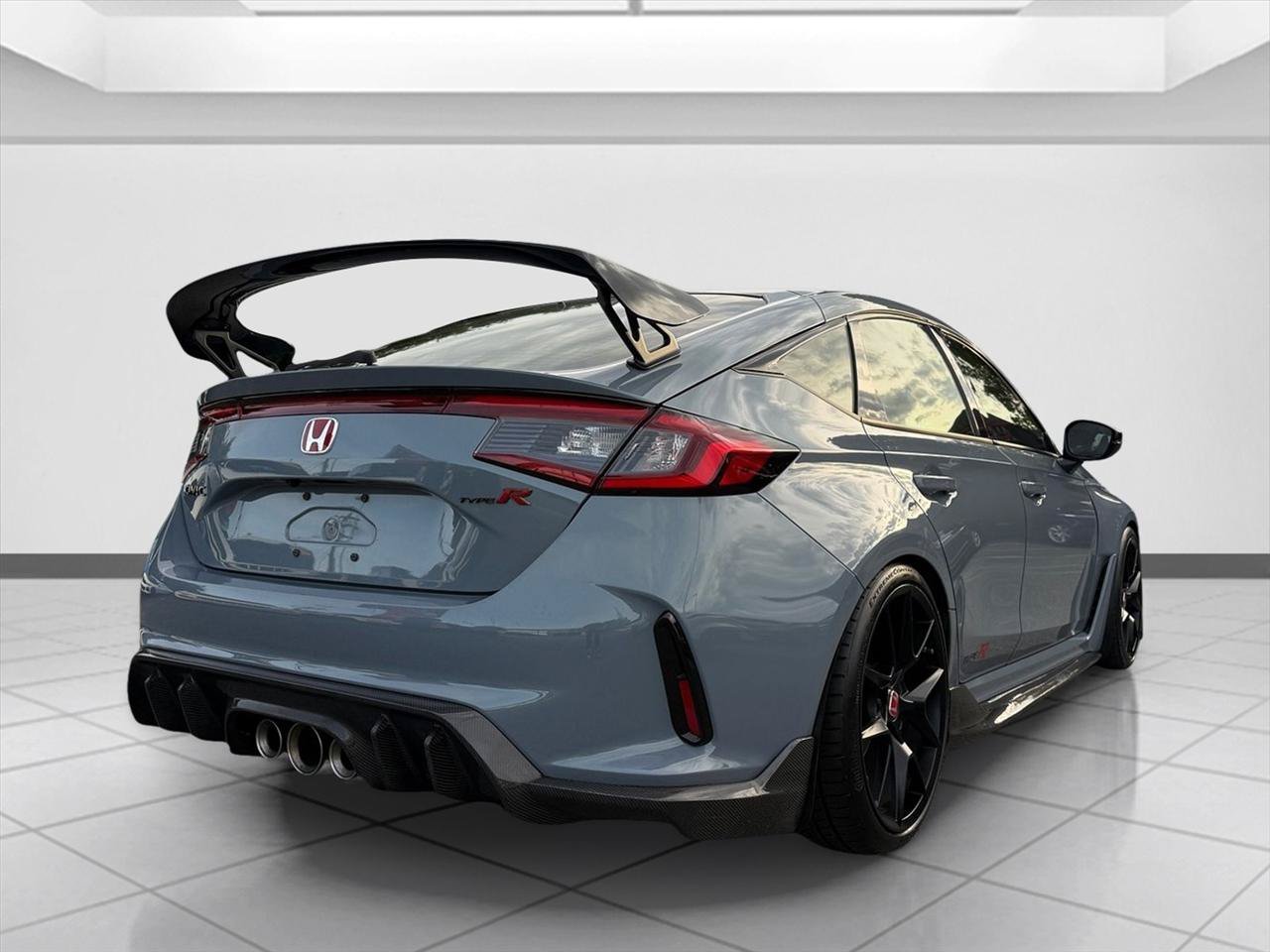 Used 2024 Honda Civic Type R image 5