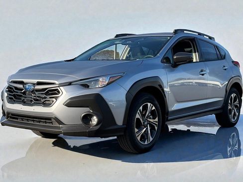Used 2025 Subaru Crosstrek 2.0i Premium image 6