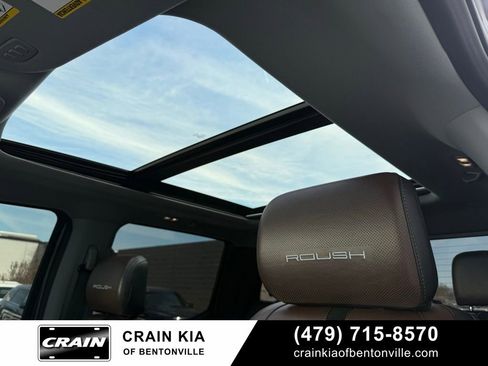 Used 2023 Ford F250 Lariat w/ Sport Appearance Package AWD/4WD image 3