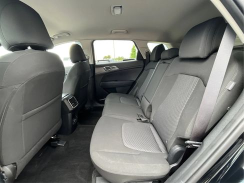 Used 2026 Kia Sportage LX w/ LX Convenience Package FWD image 13