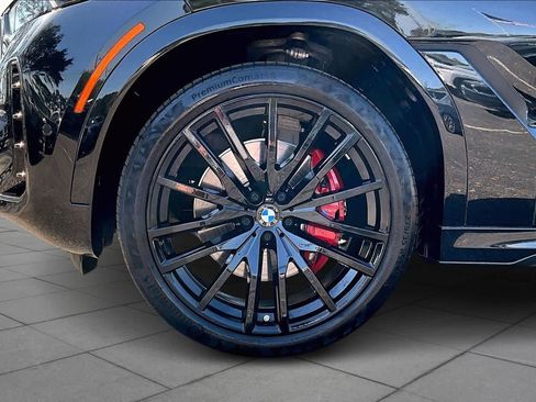 Certified 2024 BMW X6 xDrive40i w/ Executive Package image 11