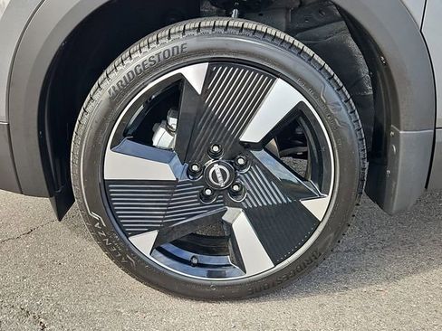 Used 2026 Nissan Kicks SR image 10