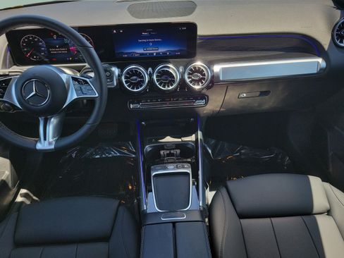 Certified 2026 Mercedes-Benz GLB 250 image 13
