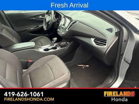 Used 2024 Chevrolet Malibu LT FWD image 22
