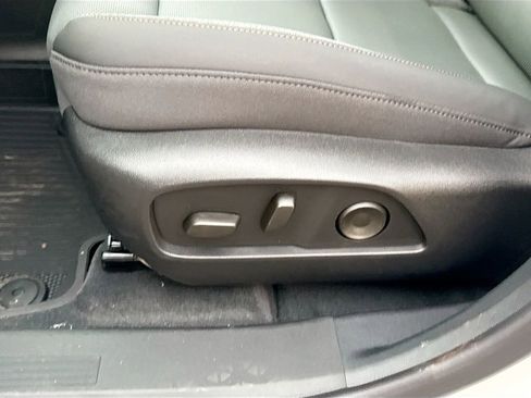 New 2026 GMC Terrain AT4 w/ Convenience Package III AWD/4WD image 19