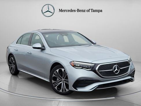 Certified 2025 Mercedes-Benz E 350 4MATIC Sedan image 5