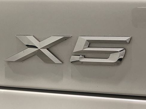Certified 2023 BMW X5 xDrive40i w/ M Sport Package AWD/4WD image 24
