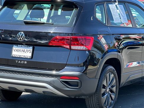 Used 2024 Volkswagen Taos S FWD image 8