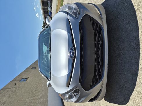 Used 2015 Hyundai Sonata Limited w/ Option Group 02 FWD image 2