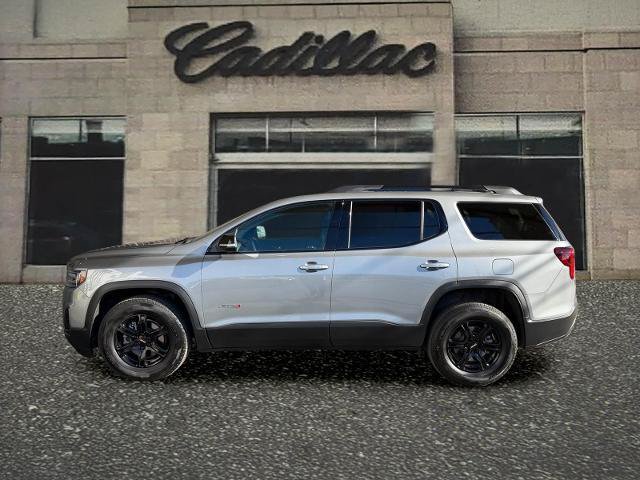 Used 2023 GMC Acadia AT4 w/ Preferred Package AWD/4WD image 2