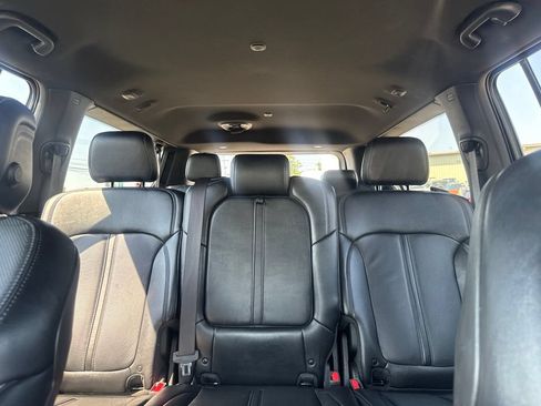 Used 2024 Jeep Wagoneer L Series II RWD image 36