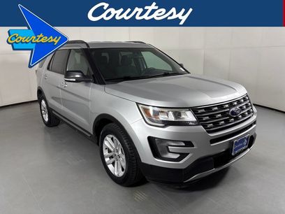 Used 2017 Ford Explorer XLT w/ Equipment Group 201A