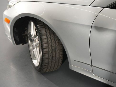 Used 2011 Mercedes-Benz E 350 Cabriolet image 51