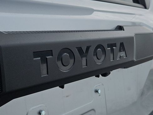 Used 2025 Toyota 4Runner TRD Off-Road image 29